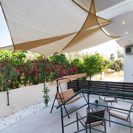 Sofoklis House With A Private Veranda Apartment *